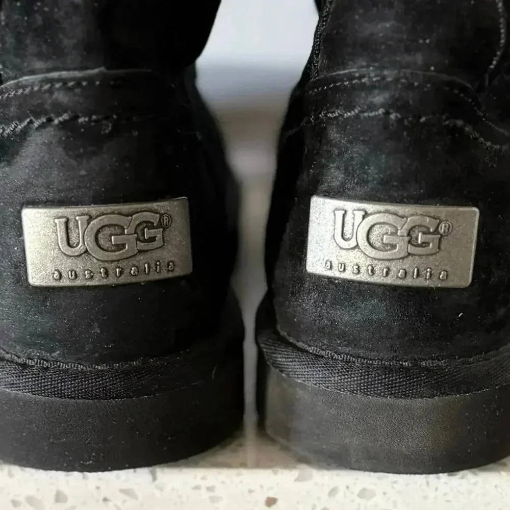 UGG Australia Women's Appalachin Boot Black Suede Size 7